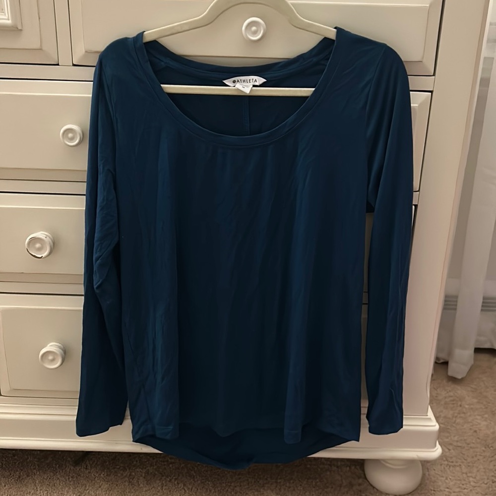 Never Worn Extremely Soft Material - image 1